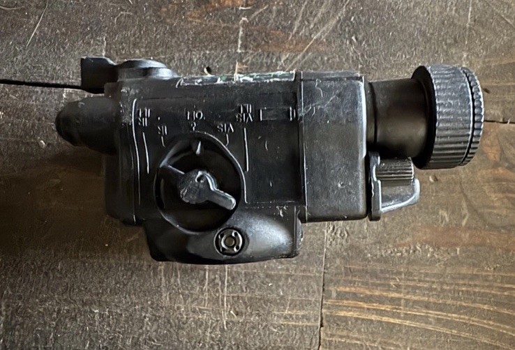 Insight PEQ-14 IR/Visible Laser & White Light IR ILLUMINATOR + Diffusers