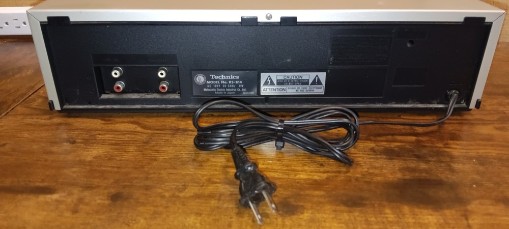Vintage Technics Cassette Deck Model RS-B14 - WORKS!