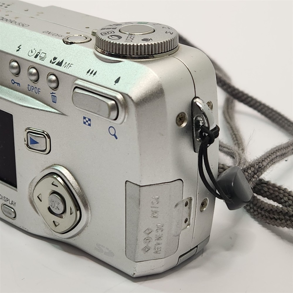 Pentax Optio 550 5.0 Megapixels Digital Camera