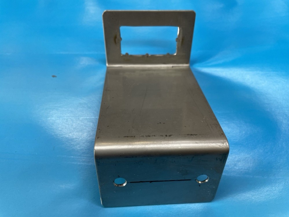 Cutler-Hammer E45241010 Temperature Controller