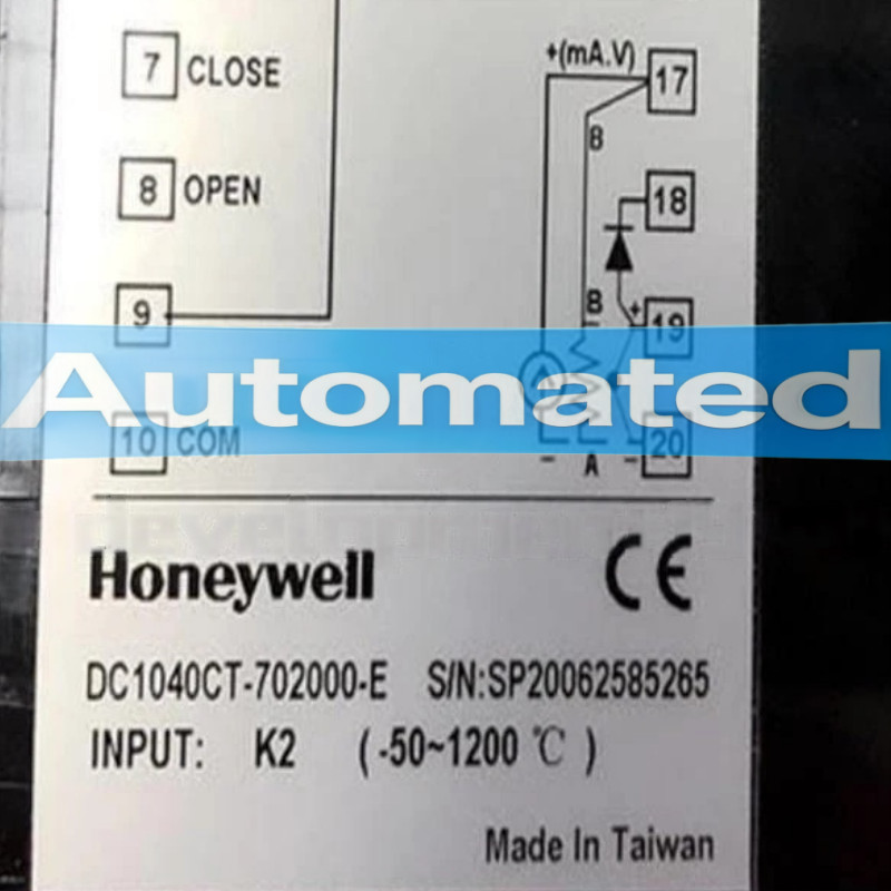 DC1040CT-702000-E 1PCS NEW Honeywell Temperature controller DC1040CT-702000-E