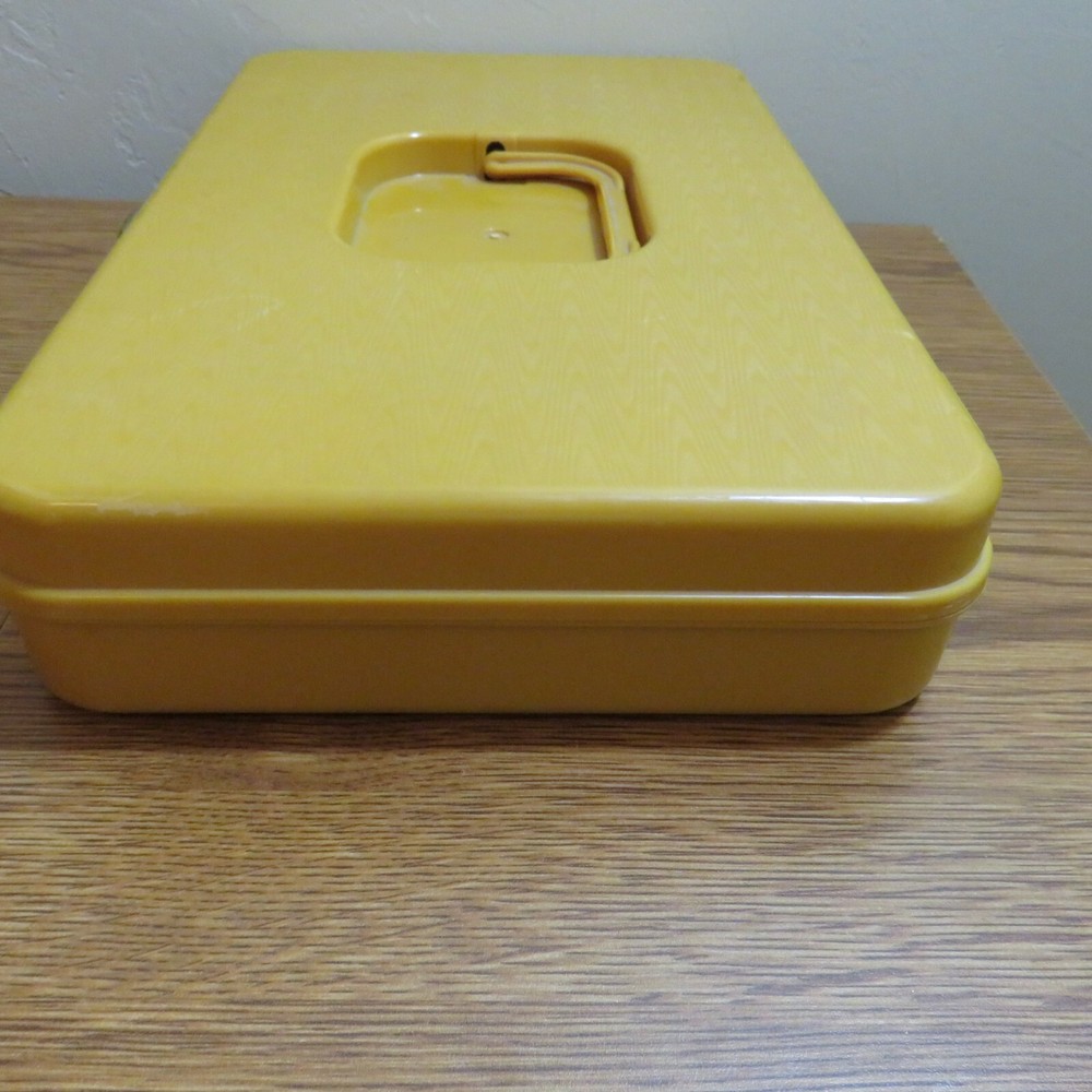 Vintage Wilson Thread Spool Bobbin Storage Box Gold with Thread