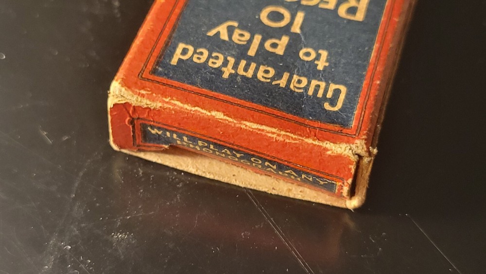 Wall-kane Gramophone phonograph needle Box - Empty