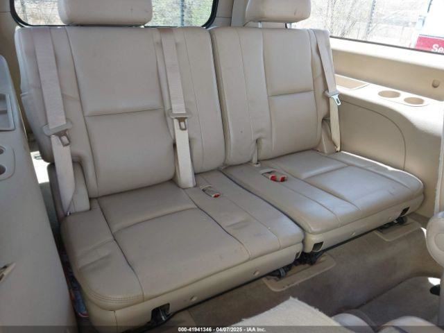 Driver Left Front Spindle/Knuckle Fits 07-14 ESCALADE 2447686