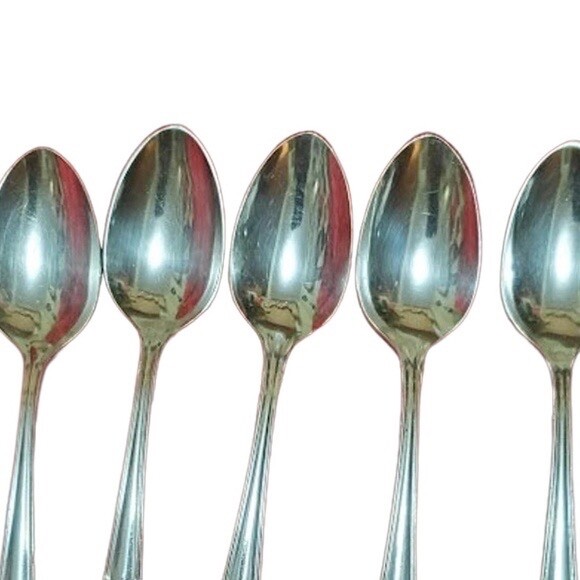 86 Pcs Old Company Silver-plate 1950 No Monogram Floral Pattern Flatware Mix