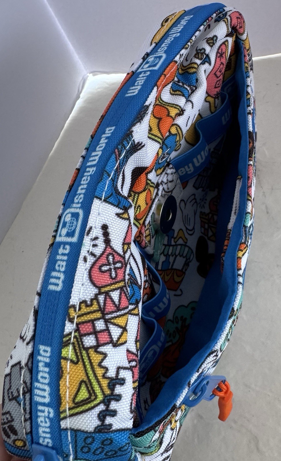 DISNEY WORLD PLAY IN THE PARK BELT BAG/HIP PACK NEW WITH TAGS