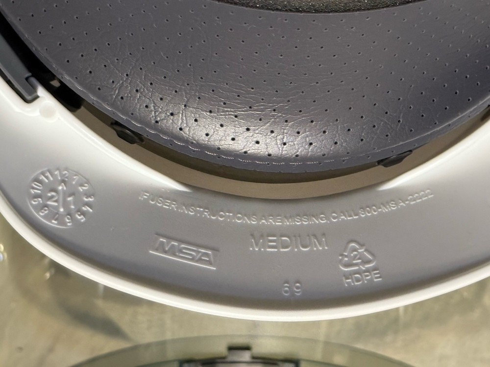 ARC GUARD FACE SHIELD & HELMET-HAT MSA SIZE MEDIUM NEW