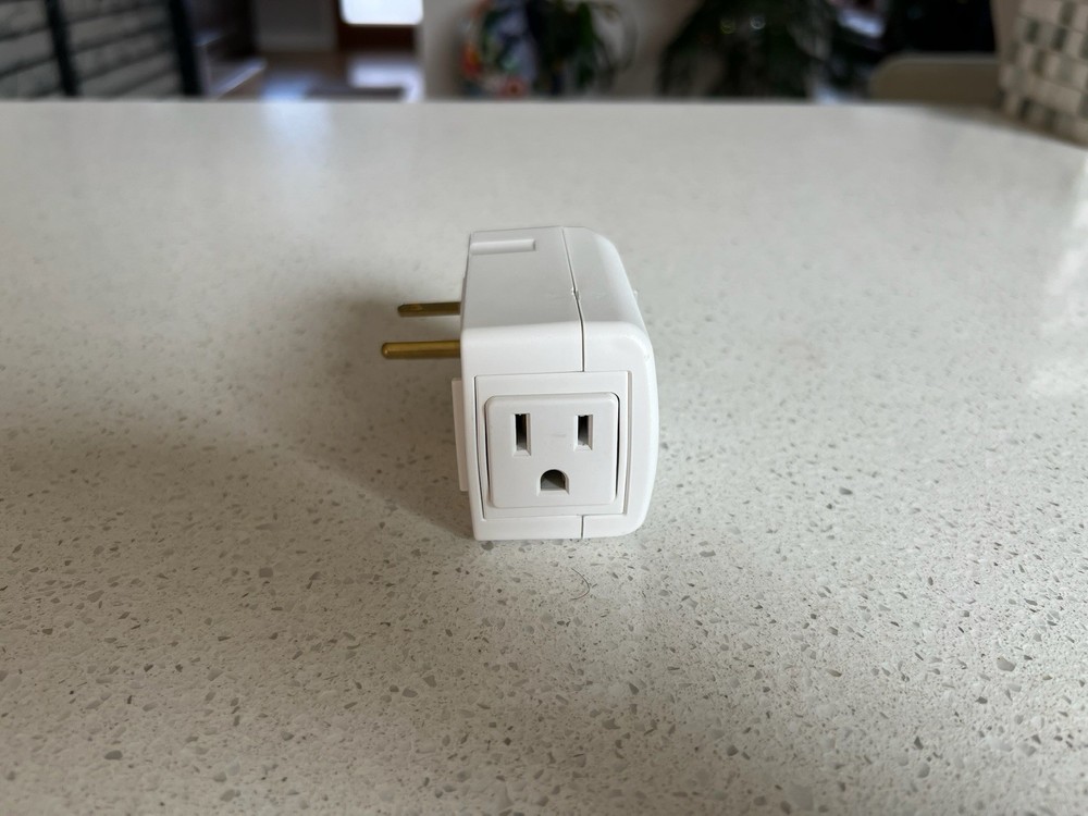 Leviton Smart Plug