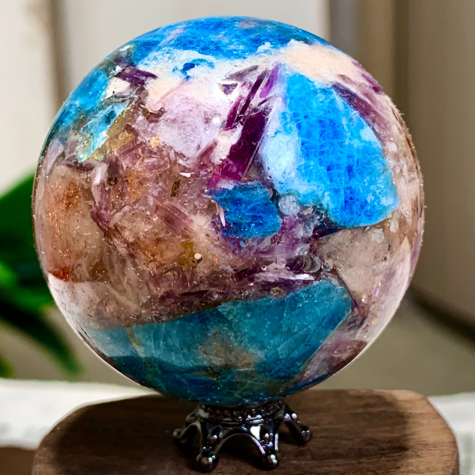 170G Natural Blue Aptite +Sun Stone purple lepidolite Sphere mineral sample