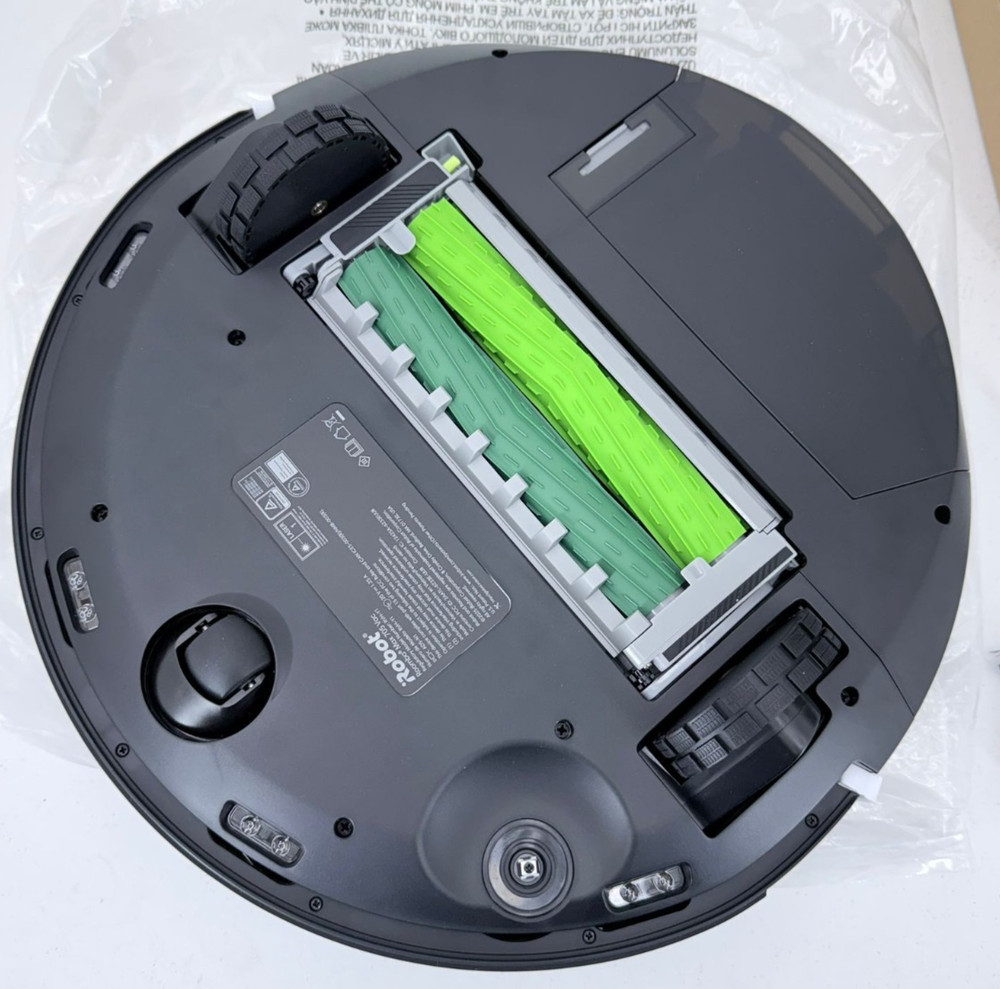 iRobot - Roomba Max 705 Vacuum + AutoEmpty Dock
