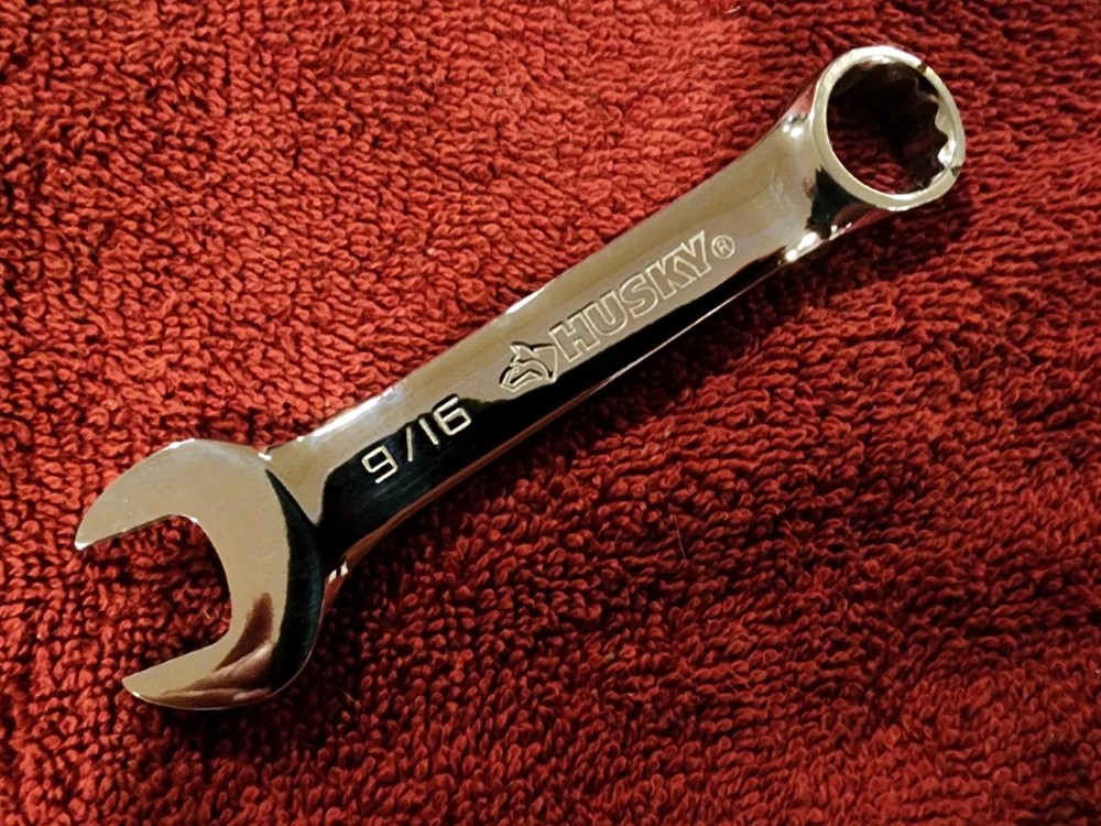 Husky 9/16" 12PT Stubby Combination Wrench
