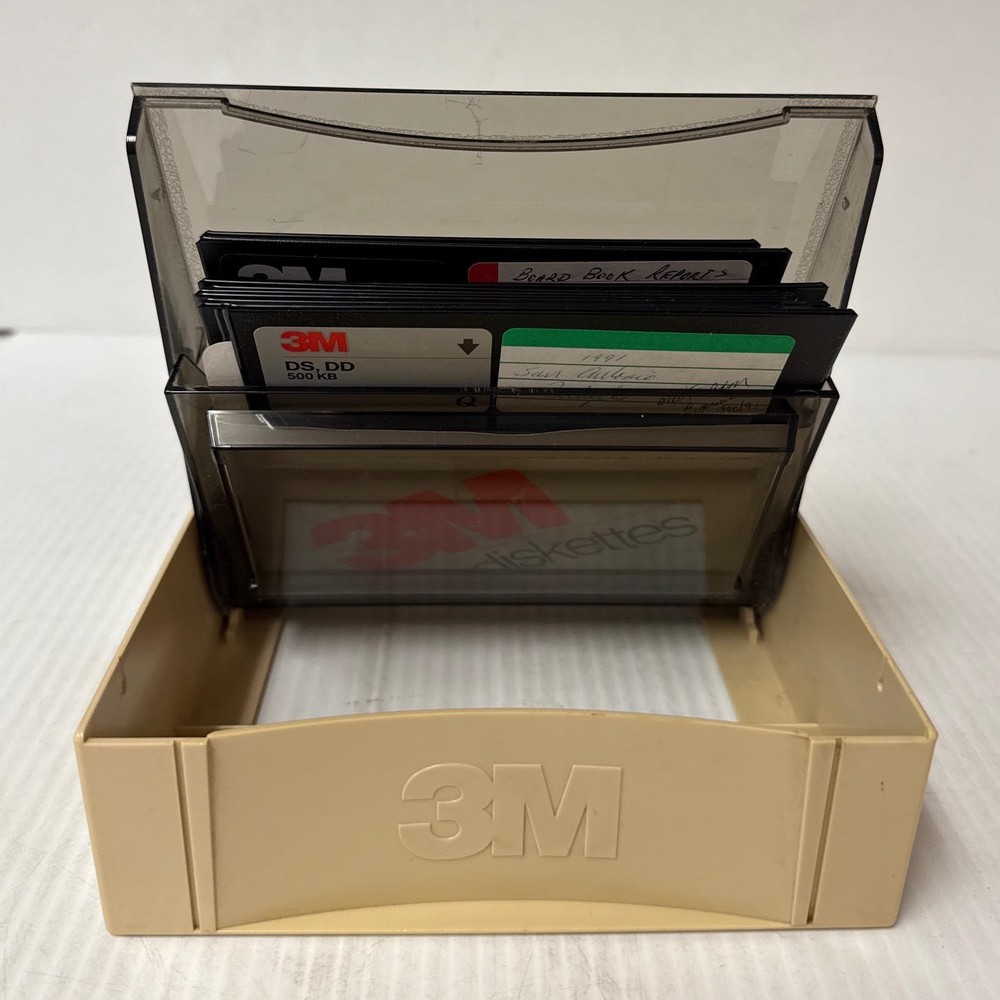 3M 5 1/4 Inch Floppy Disk Flip N Stack Storage Case Box Stackable With 12 Disks