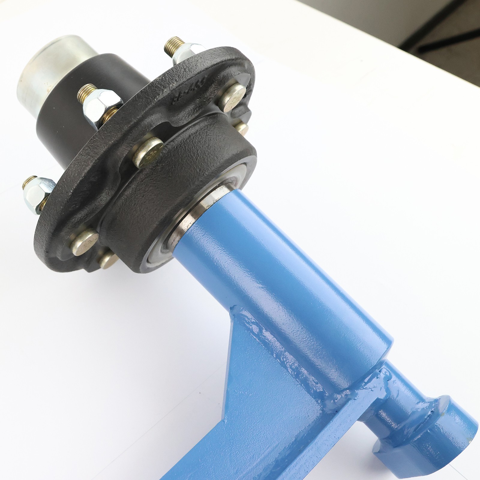 2 pcs 6 x 6.5 Lug 8800LB Shipping Container Wheels, Bolt-on Spindle Kit NEW