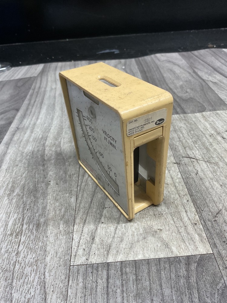 Dwyer Instruments S07F Vaneometer Swing Vane Anemometer #4009G95