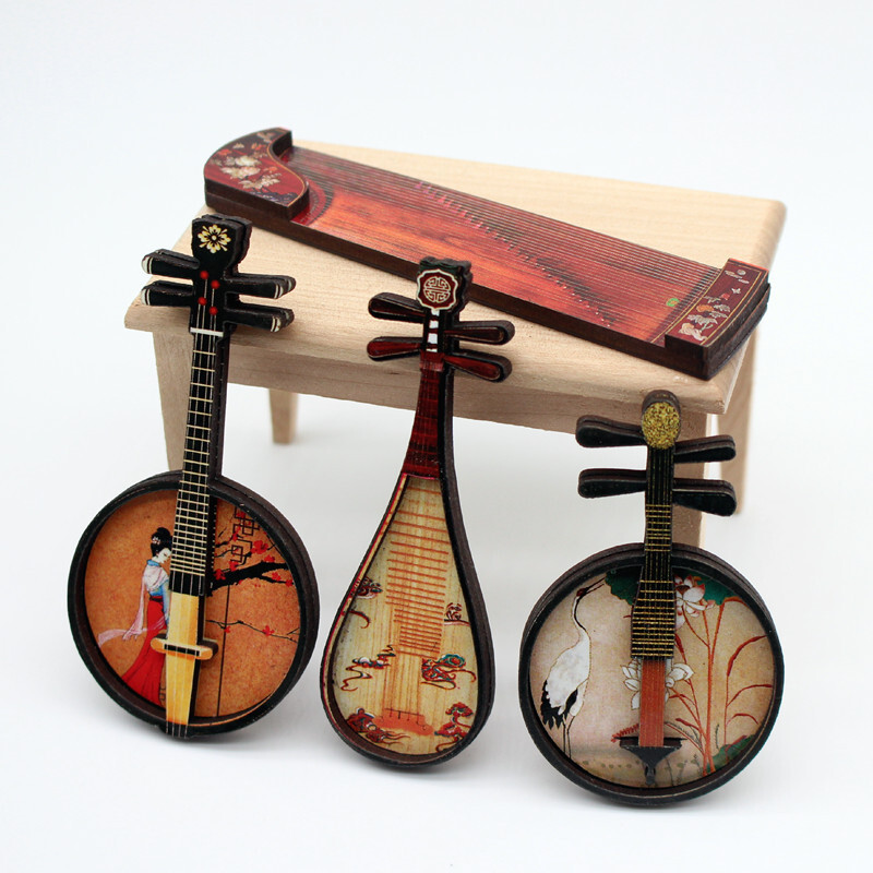 1/12 4PC Scale Dollhouse Miniatures Accessories Classical Musical Instruments