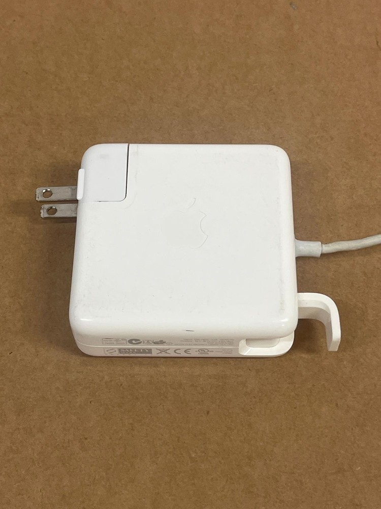 GNUINE APPLE A1290 85W MAGSAFE POWER ADAPTER