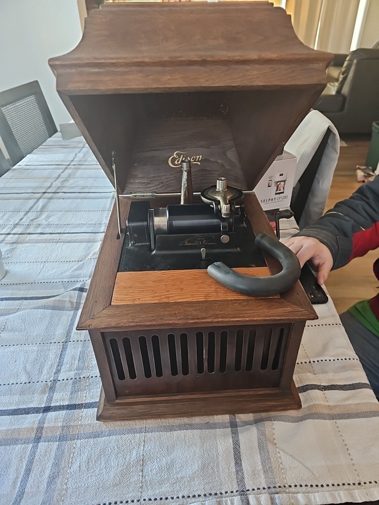 Antique Edison Model X Cylinder Phonograph