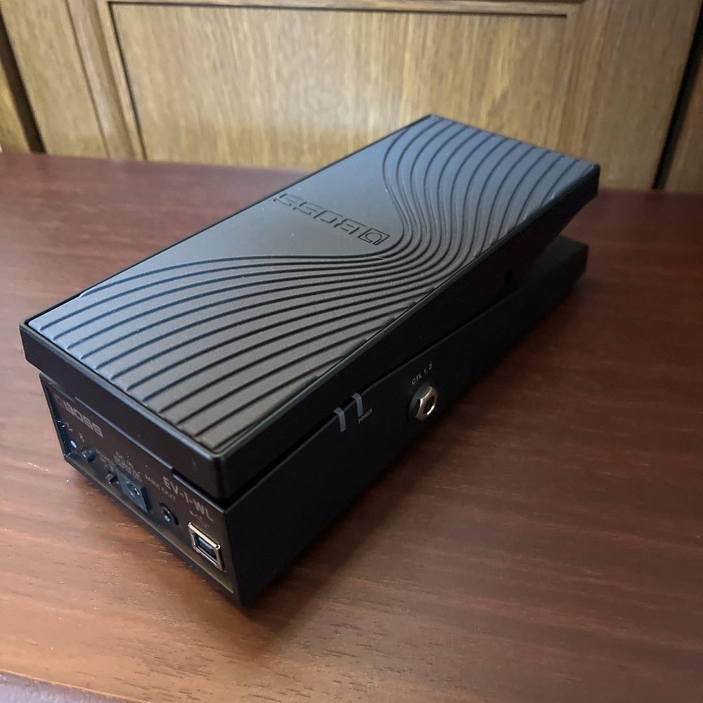 Boss EV-1-WL Wireless MIDI Expression Pedal Tested Working