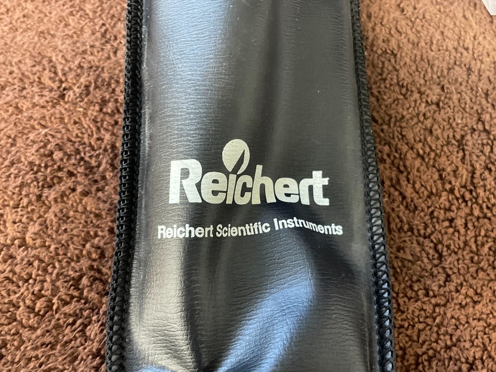 AO Reichert TS Meter Scientific Goldberg Refractometer 10400A