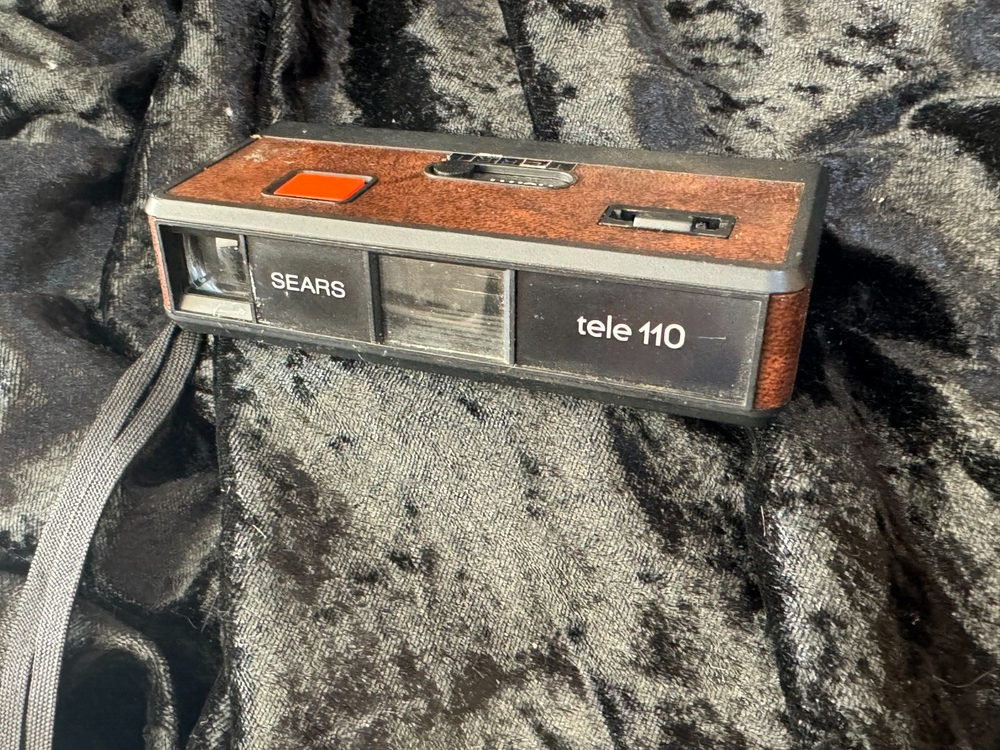 Sears Tele 110 Instamatic Camera
