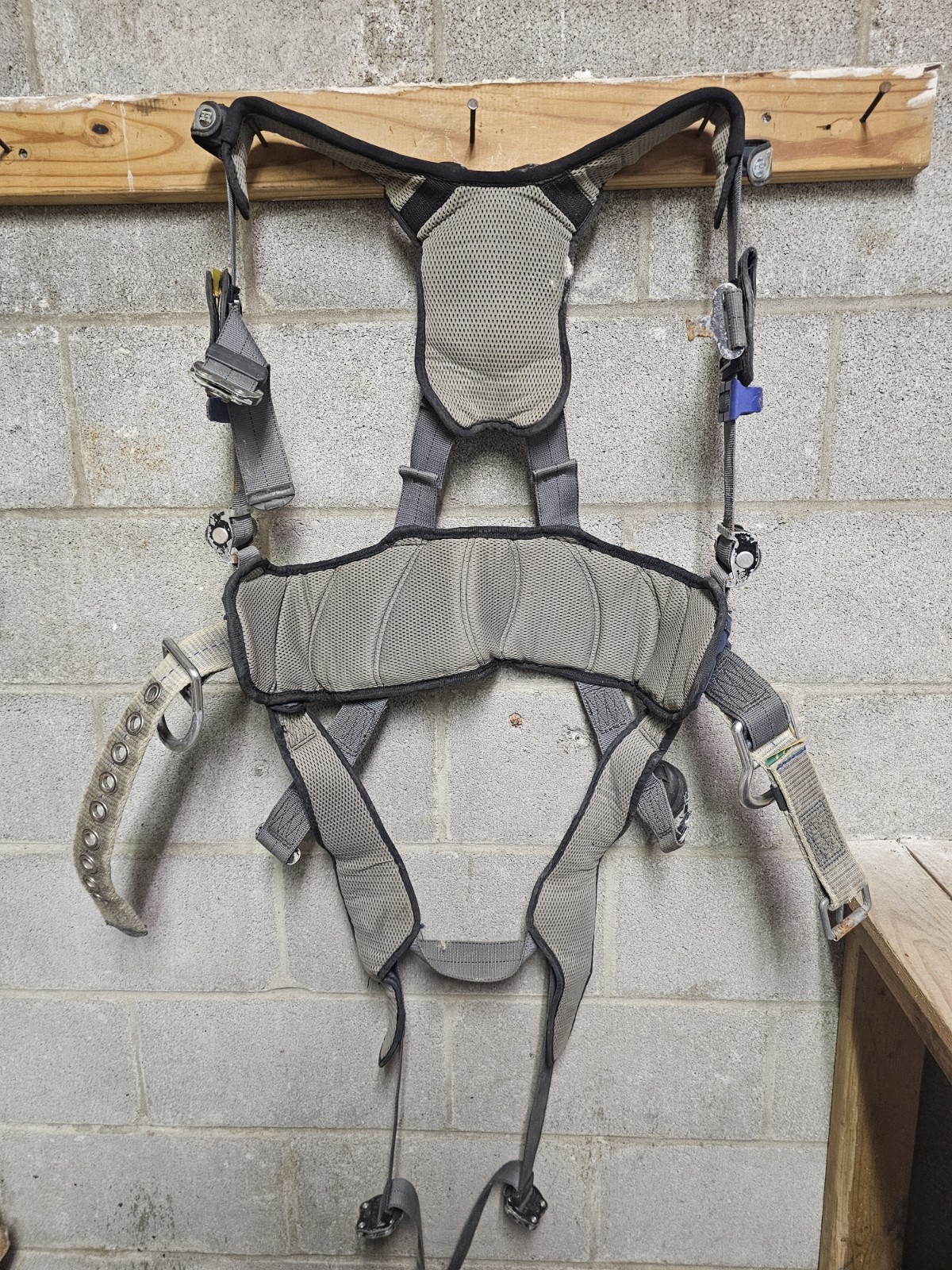 3M DBI-SALA EXOFIT NEX M FULL BODY HARNESS FALL PROTECTION 1140158 L BELT