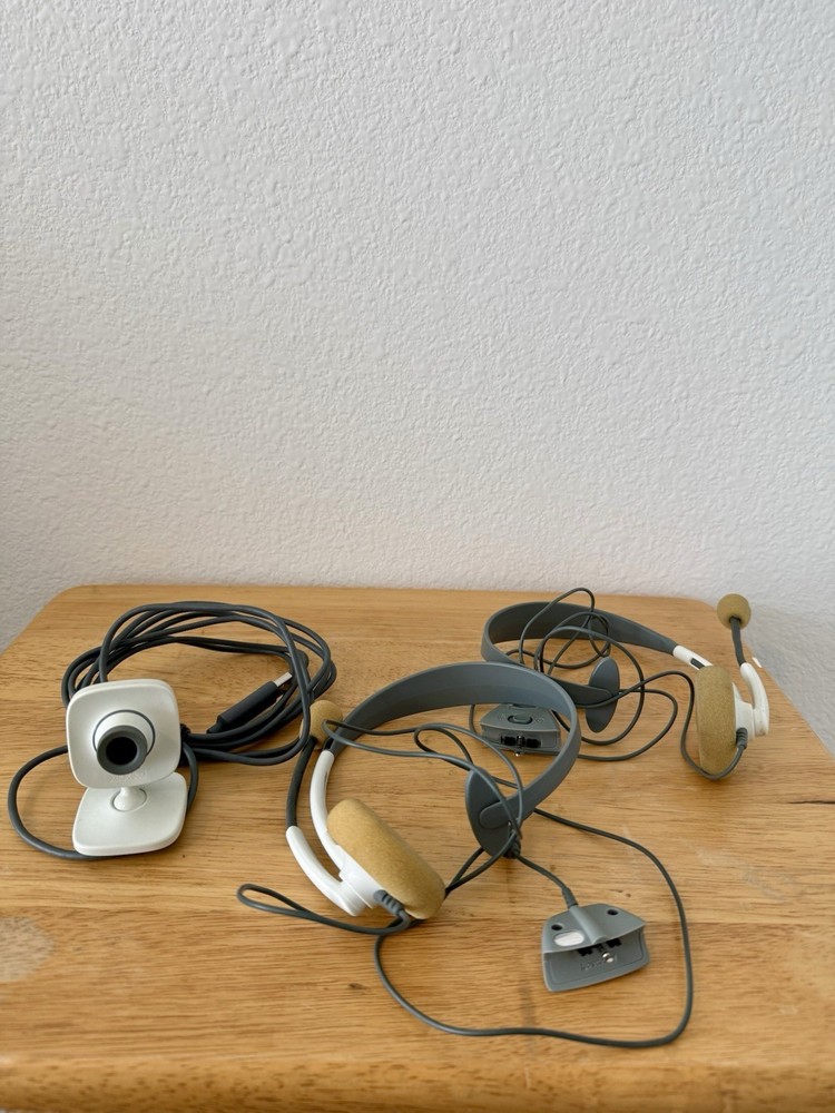 Xbox Live Vision Camera & Wired Headsets for Xbox 360 Console