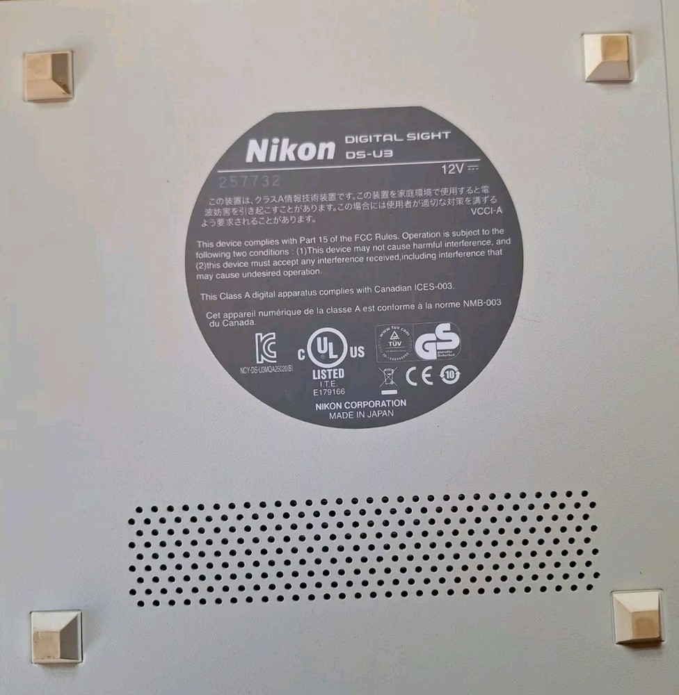 Nikon DS-Qi1MC Digital Sight Camera and DS-U3 Controller +cable