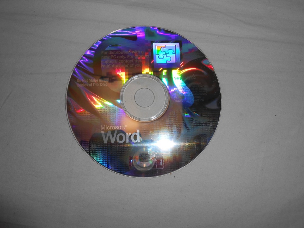Preowned 2002 Microsoft Word OEM Version Installation CD Windows Has Product Key