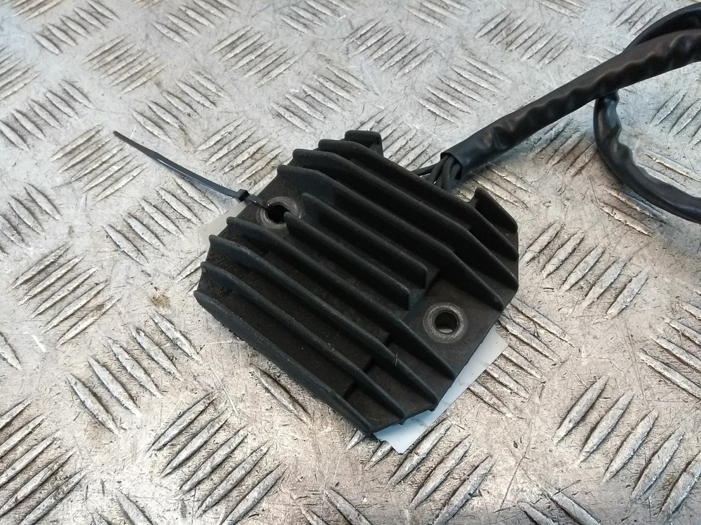 2000 KAWASAKI ZX6 R RECTIFIER REGULATOR