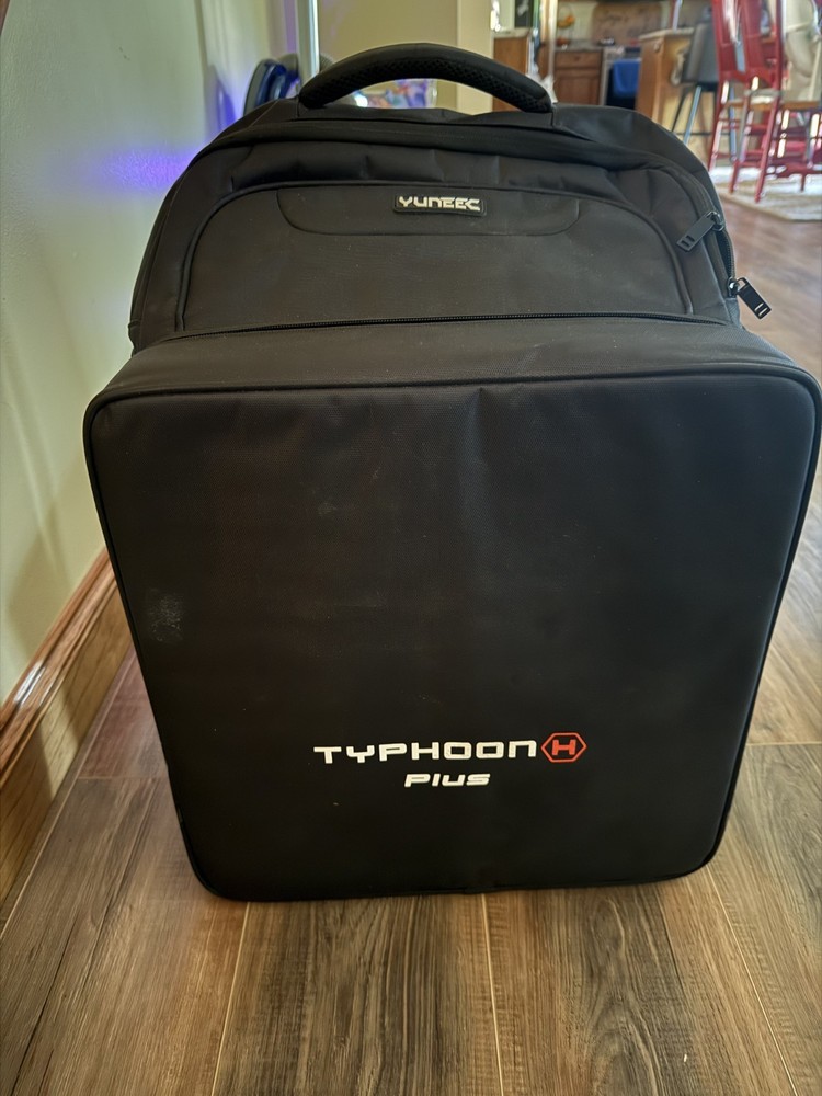 Yuneec Typhoon H Plus RTF Drone w/ C23 Camera & Intel Realsense w/ backpack
