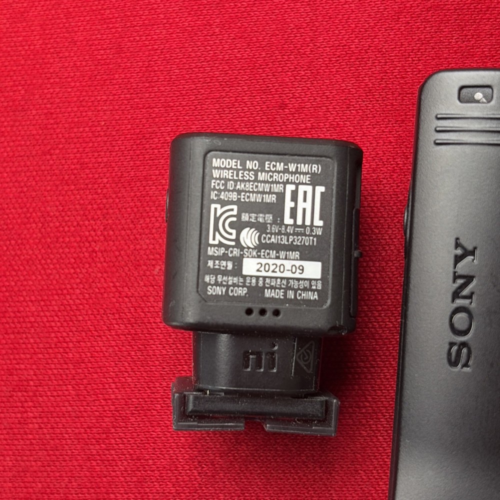 SONY Bluetooth Wireless Microphone ECM-W1M For Sony Cameras With Multi-Interface