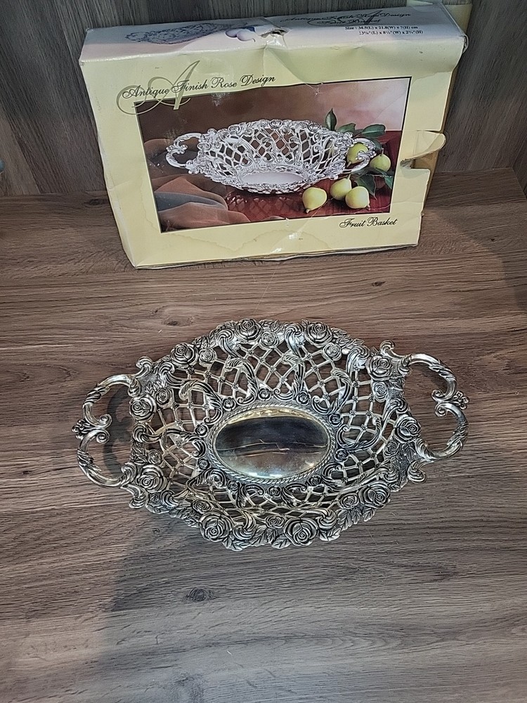 Silverplate Antique Finish Rose Design Fruit Basket Flowers Bread Bowl