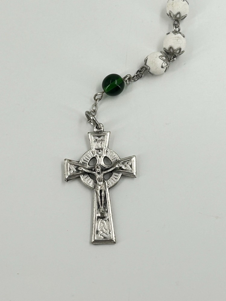 Celtic Rosary Green & White Silver Tone Catholic Prayer Beads 32 Inch