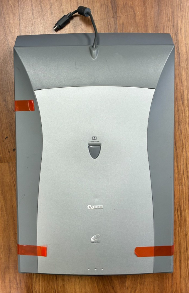 Canon CanoScan D1230U flatbed scanner