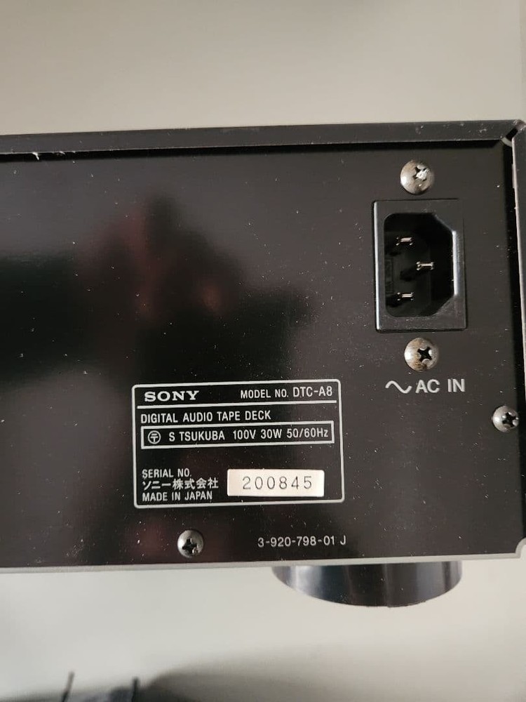 SONY DTC-A8 DAT deck