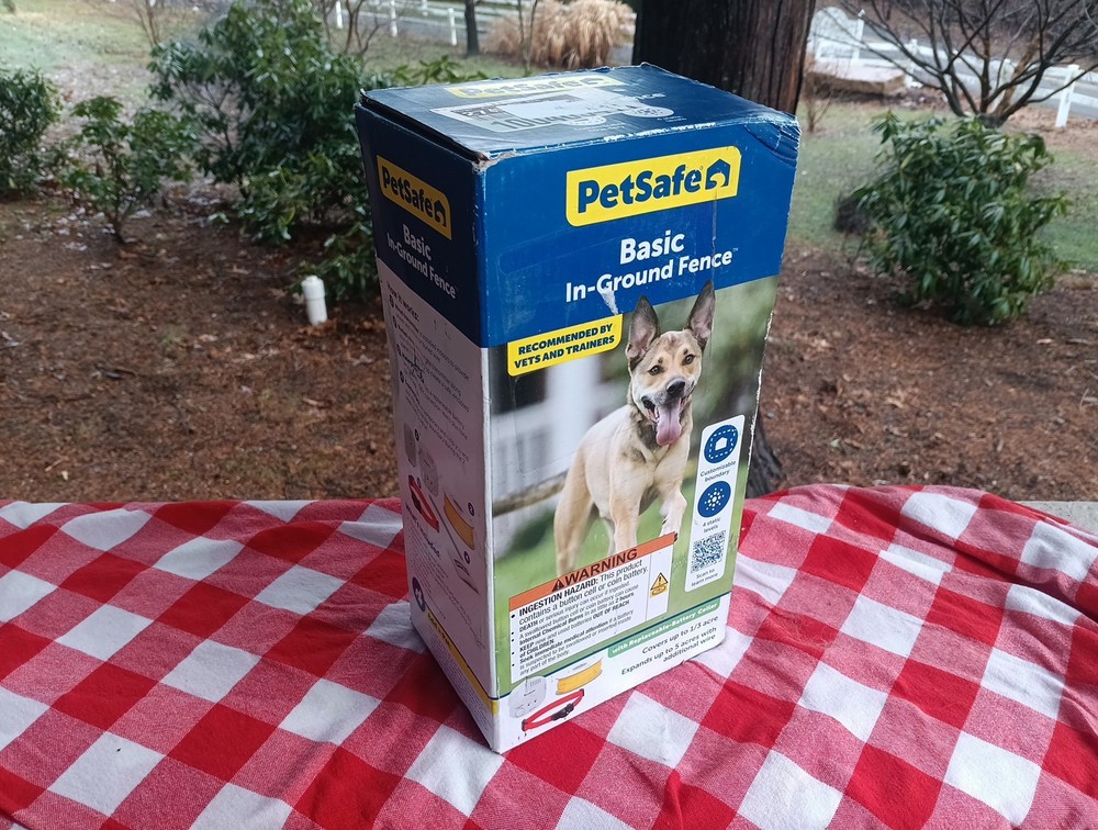 PETSAFE BASIC IN GROUND FENCE ADJUSTABLE COLLAR NEW IN UNOPENED BOX