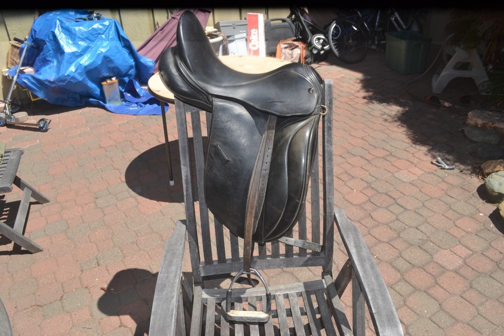 JRD DRESSAGE SADDLE