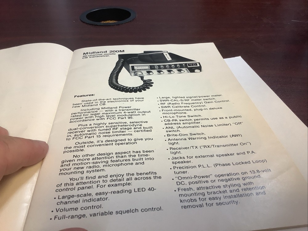 Midland 200M CB Owner’s Manual