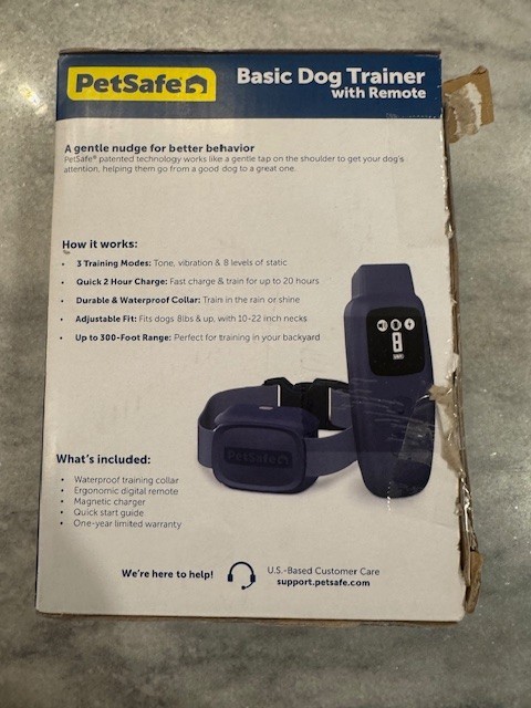 PetSafe Waterproof Basic Dog Navy Blue Trainer With Remote 300 Foot Range