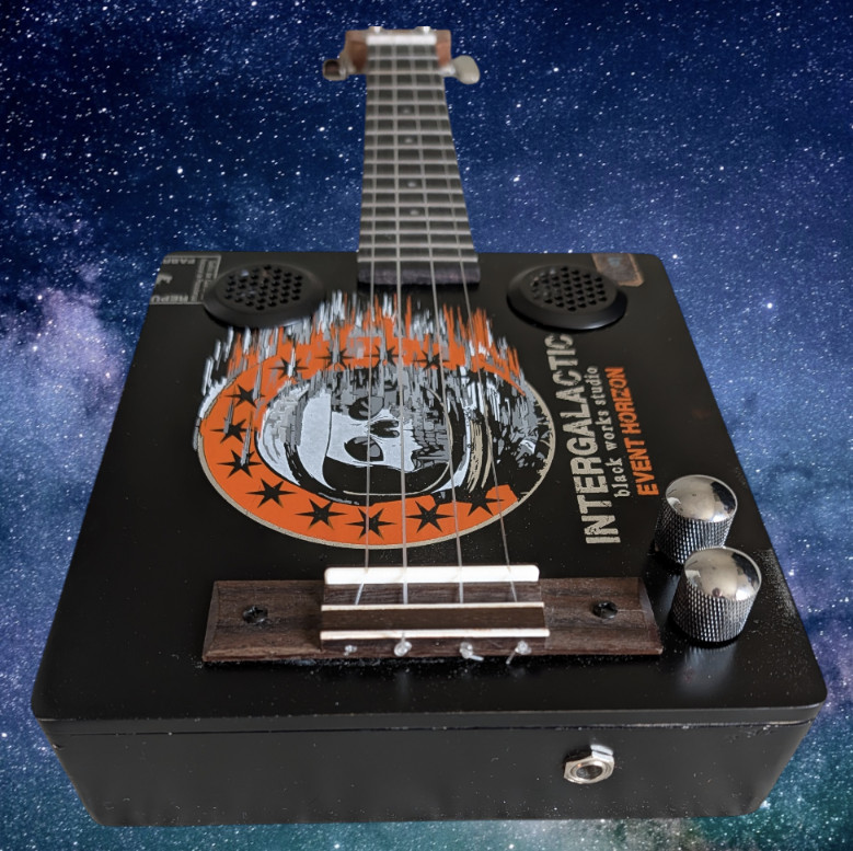 THE “INTERGALACTIC UKULELE” – ACOUSTIC/ELECTRIC
