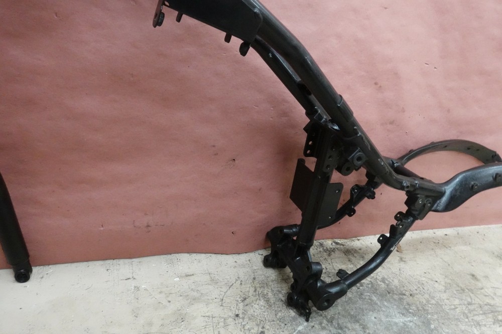 2004 - 2008 Victory KINGPIN Main Frame Chassis