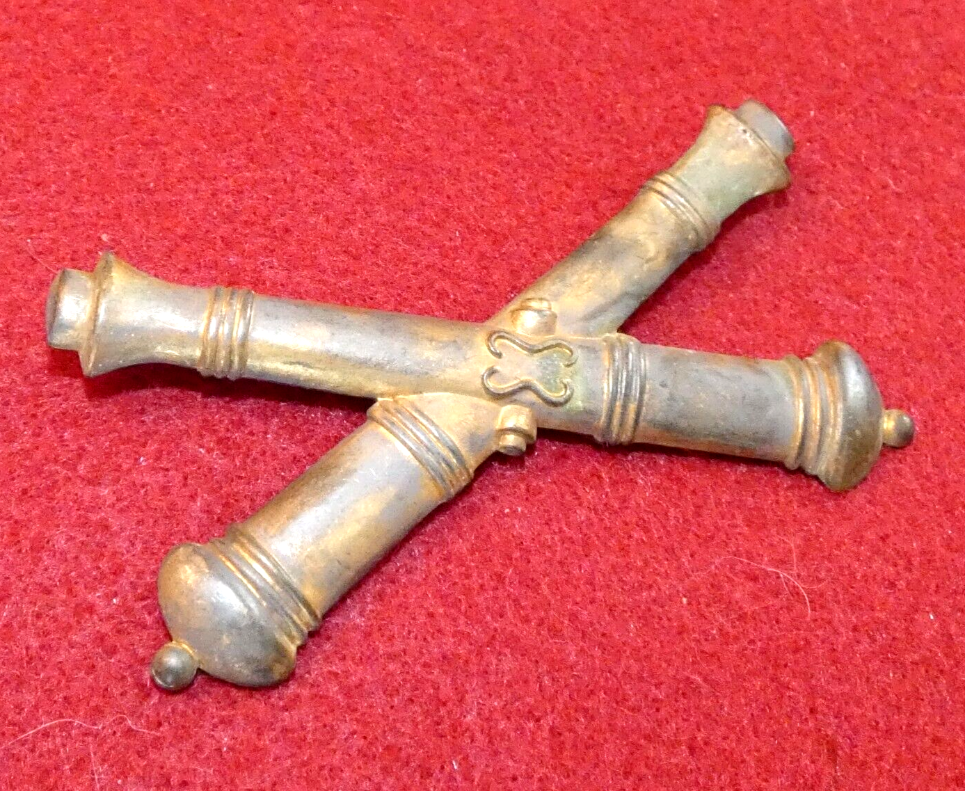 Original Civil War U.S. Pattern 1858 EM Artillery Kepi Badge