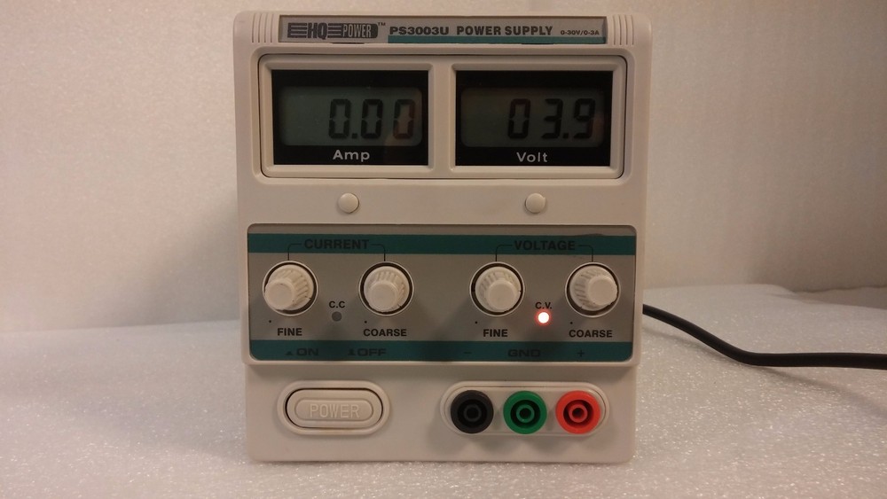 Veleman PS3003U DC Power Supply