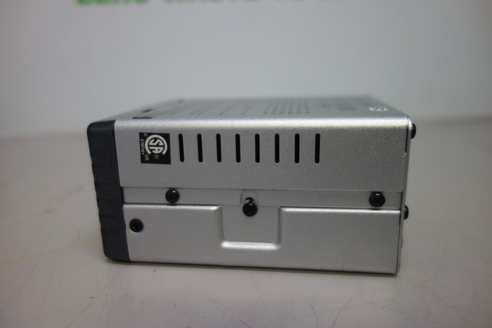 BEHRINGER SHARK FBQ100 Automatic Feedback Destroyer