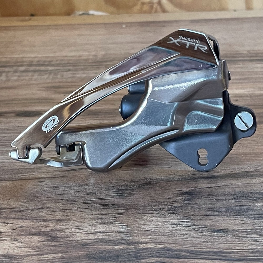 Shimano XTR FD-M952 DIRECT MOUNT Front Derailleur