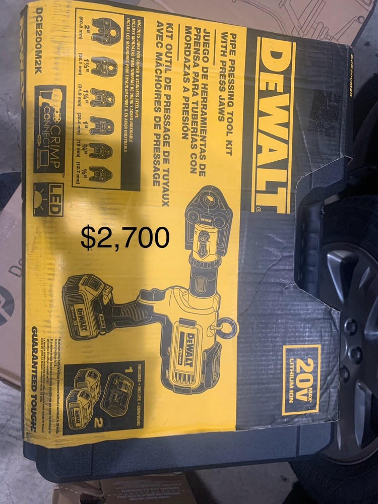DEWALT DCE200M2K 20V Max Copper Pipe Crimping Tool