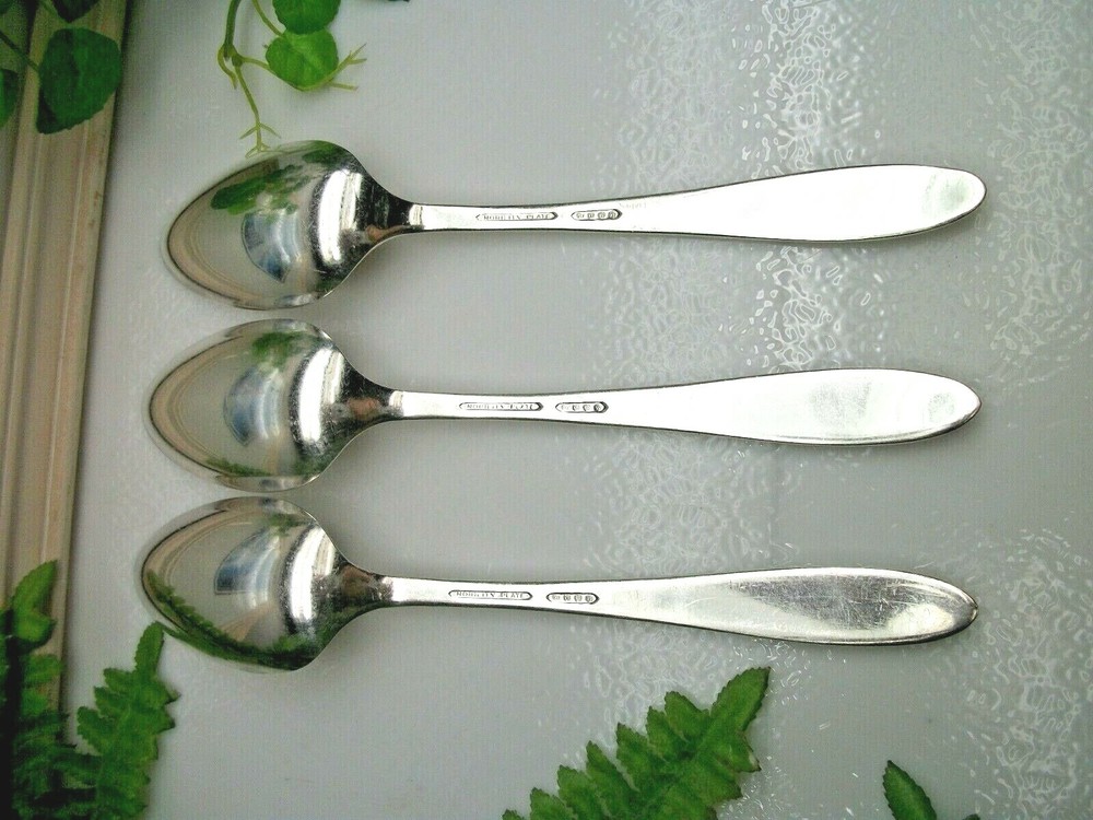 3 Oneida Silver Nobilty Plate REVERIE Silverplate Solid Serving Spoons 1937