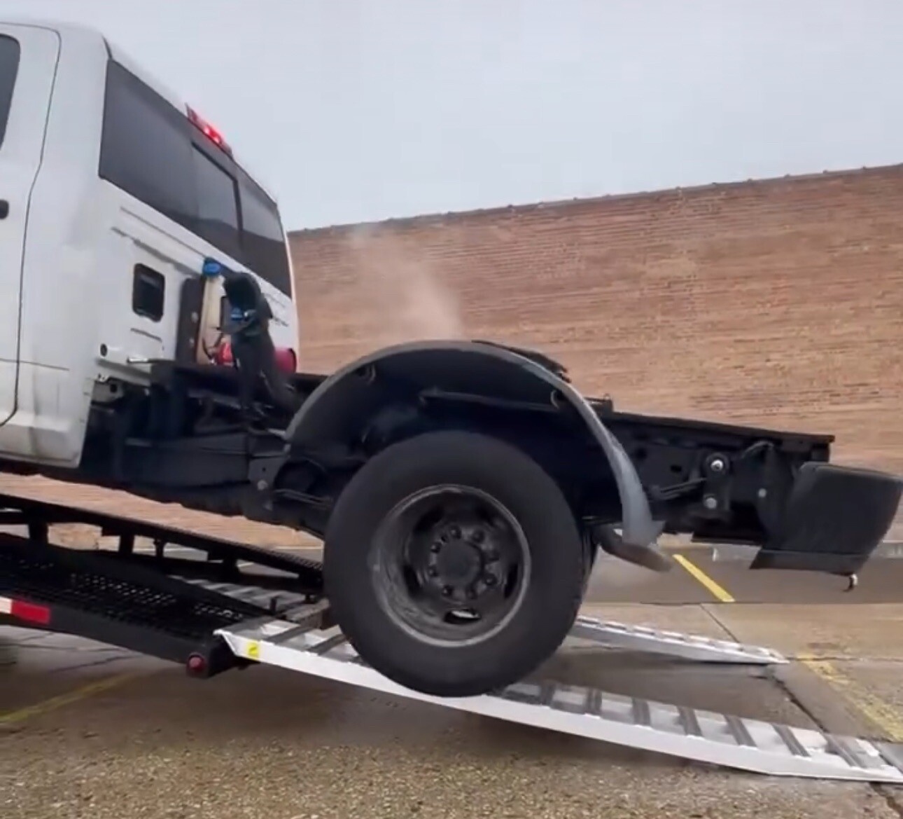 Pair of 87.5''X15'' 10000 LBS Aluminum Trailer Ramps Hook End