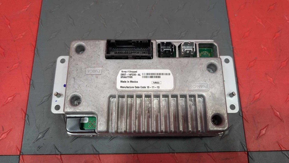 13-14 Ford Explorer 8" Information Display Touch Screen w/Module DB5T-18B955-FA