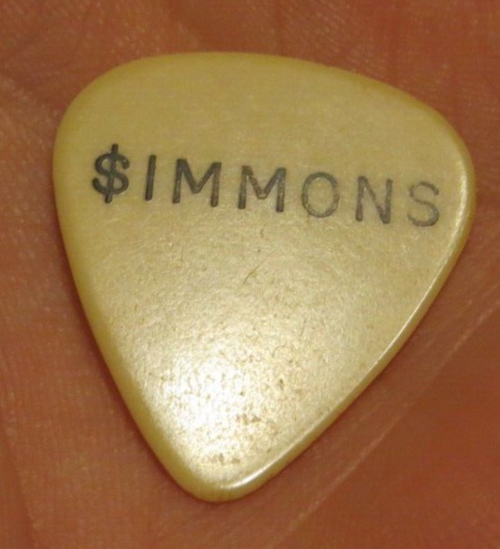 KISS GENE SIMMONS PASTORE GUITAR PICK 1976 DESTROYER TOUR AUCOIN